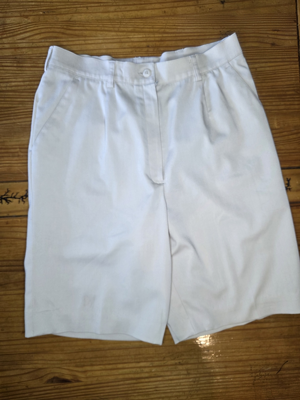 Tail Women's Light Sand Bermuda Shorts